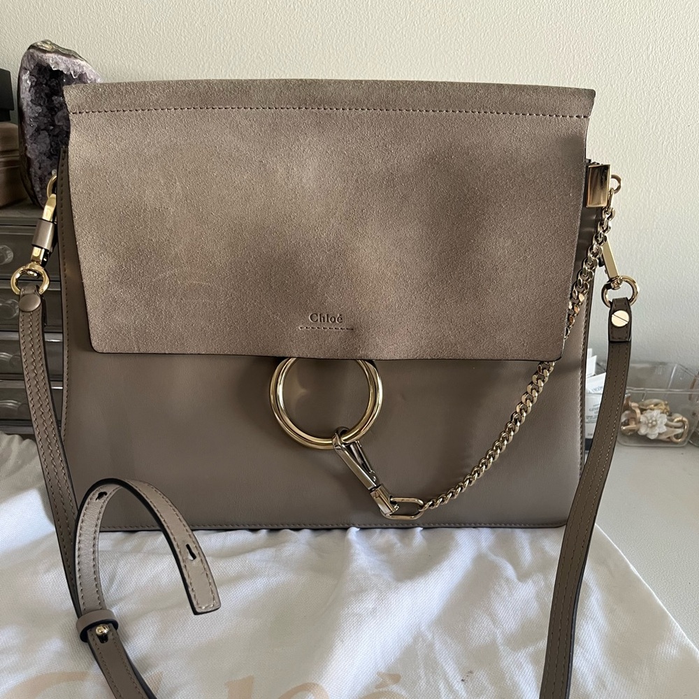 AUTH Chloe Faye medium